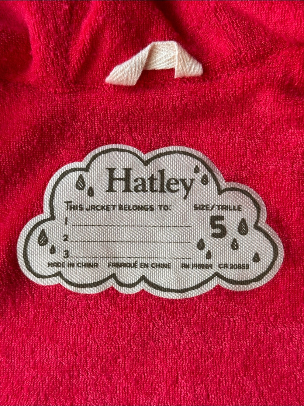 Hatley Strawberries Raincoat size 5 - Picture 2 of 9